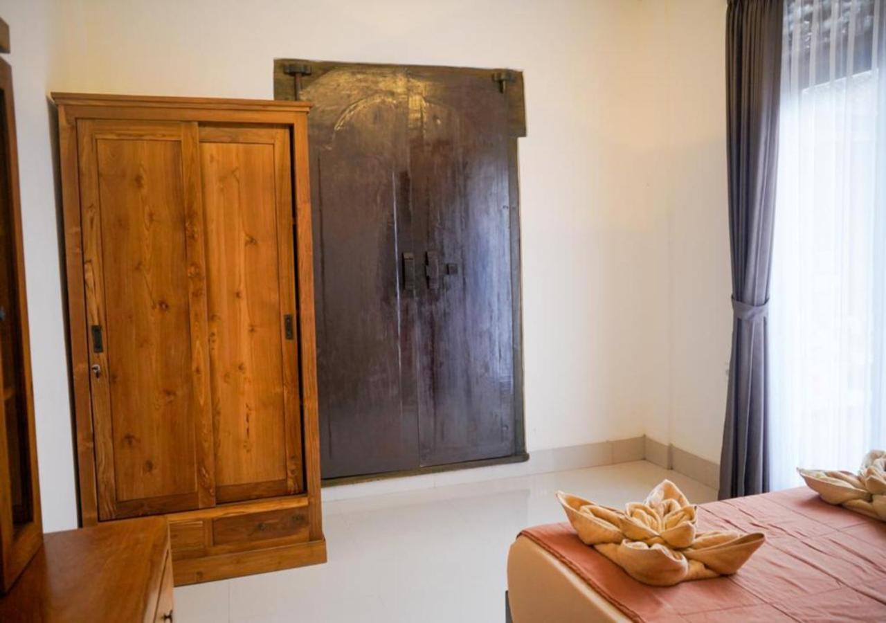 Adipana Bungalow-Balinese Room Ubud  Exterior photo